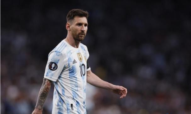 美媒预测关税战结局：特朗普罕见低头，承认已赢不了中国